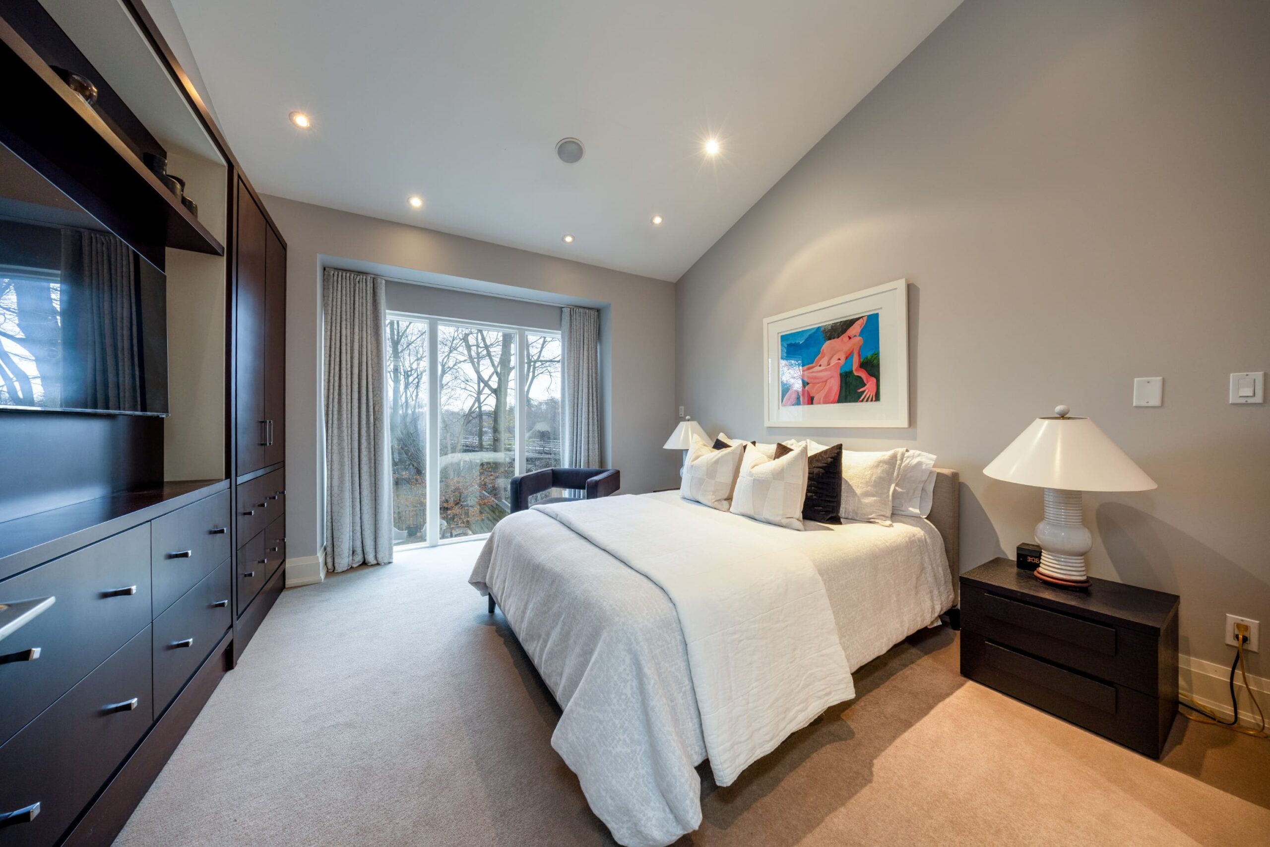 Open property gallery