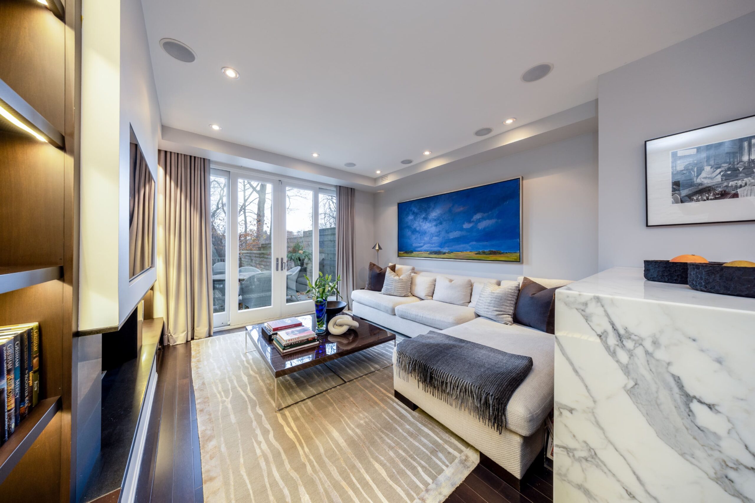 Open property gallery