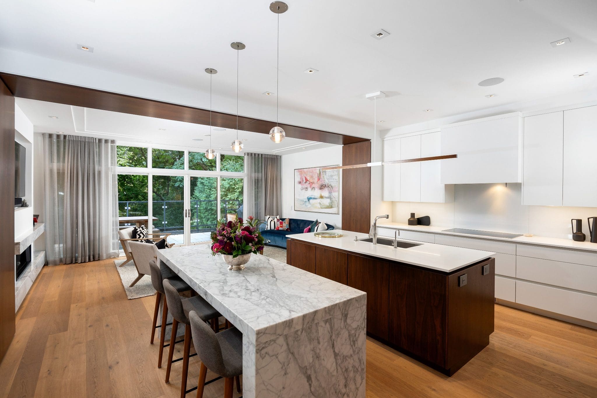 Open property gallery