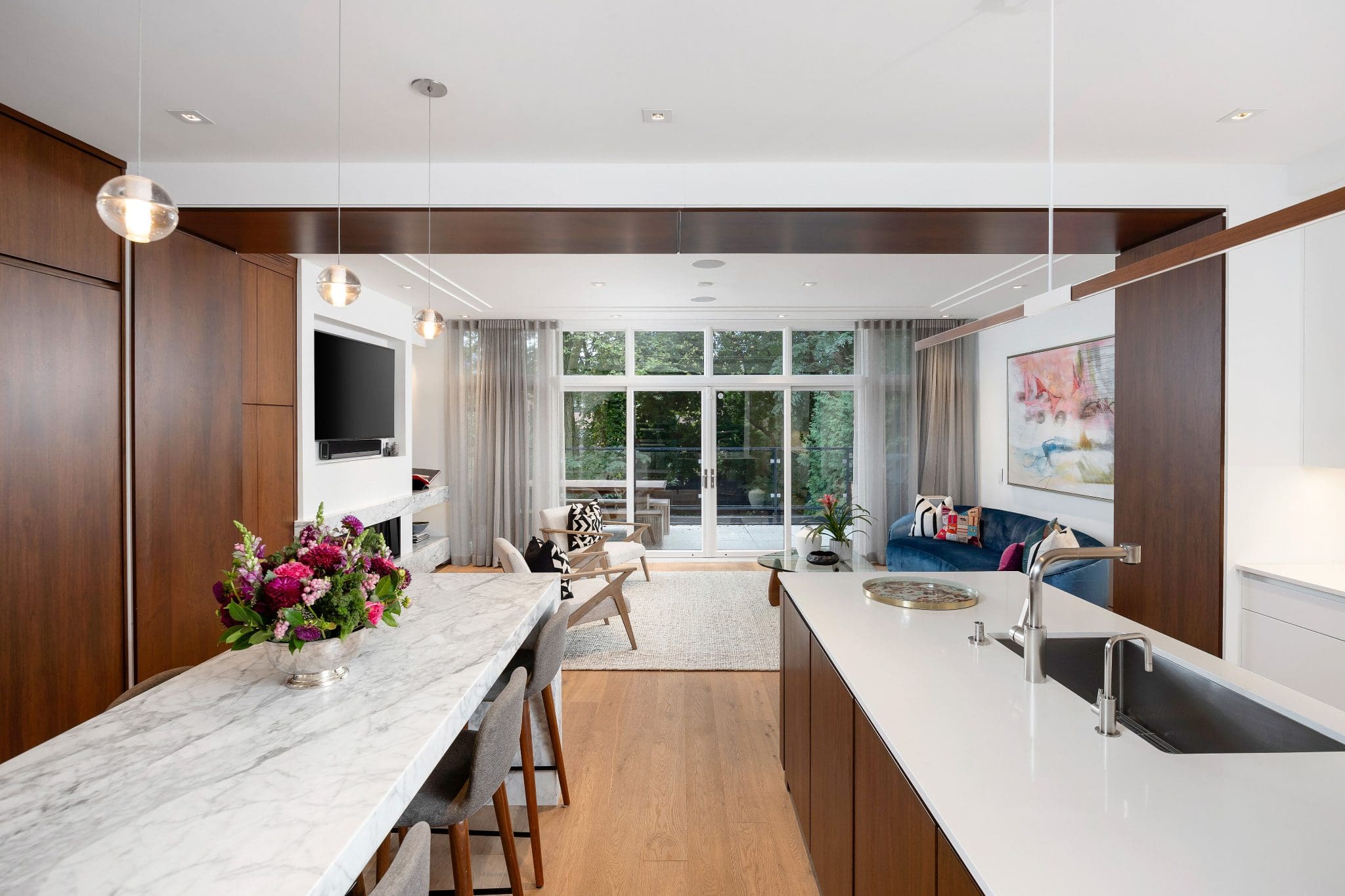 Open property gallery