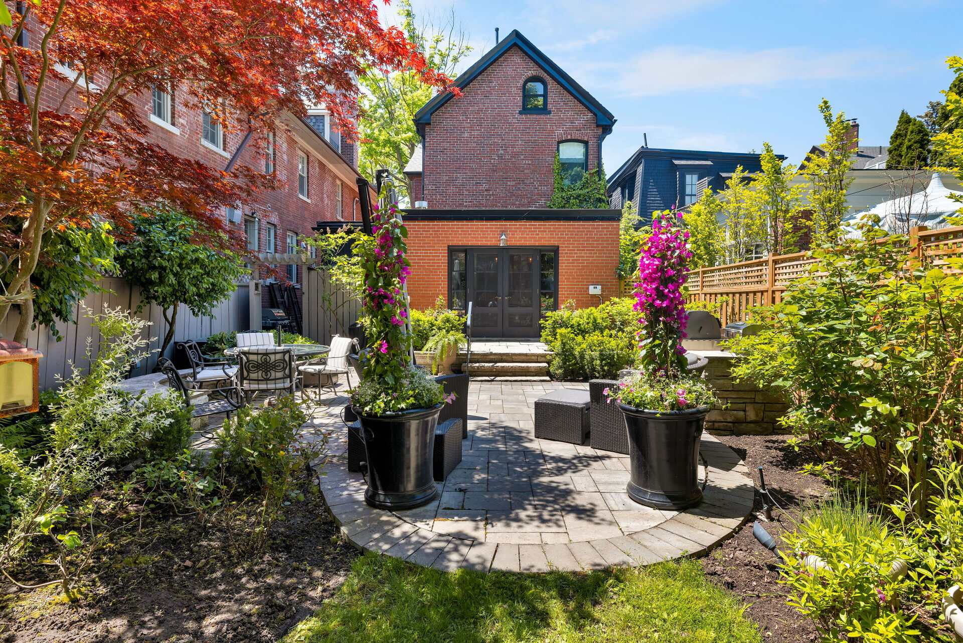Open property gallery