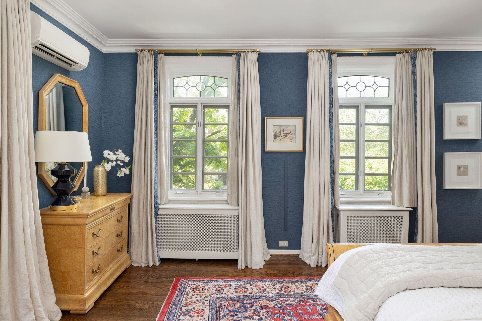Open property gallery