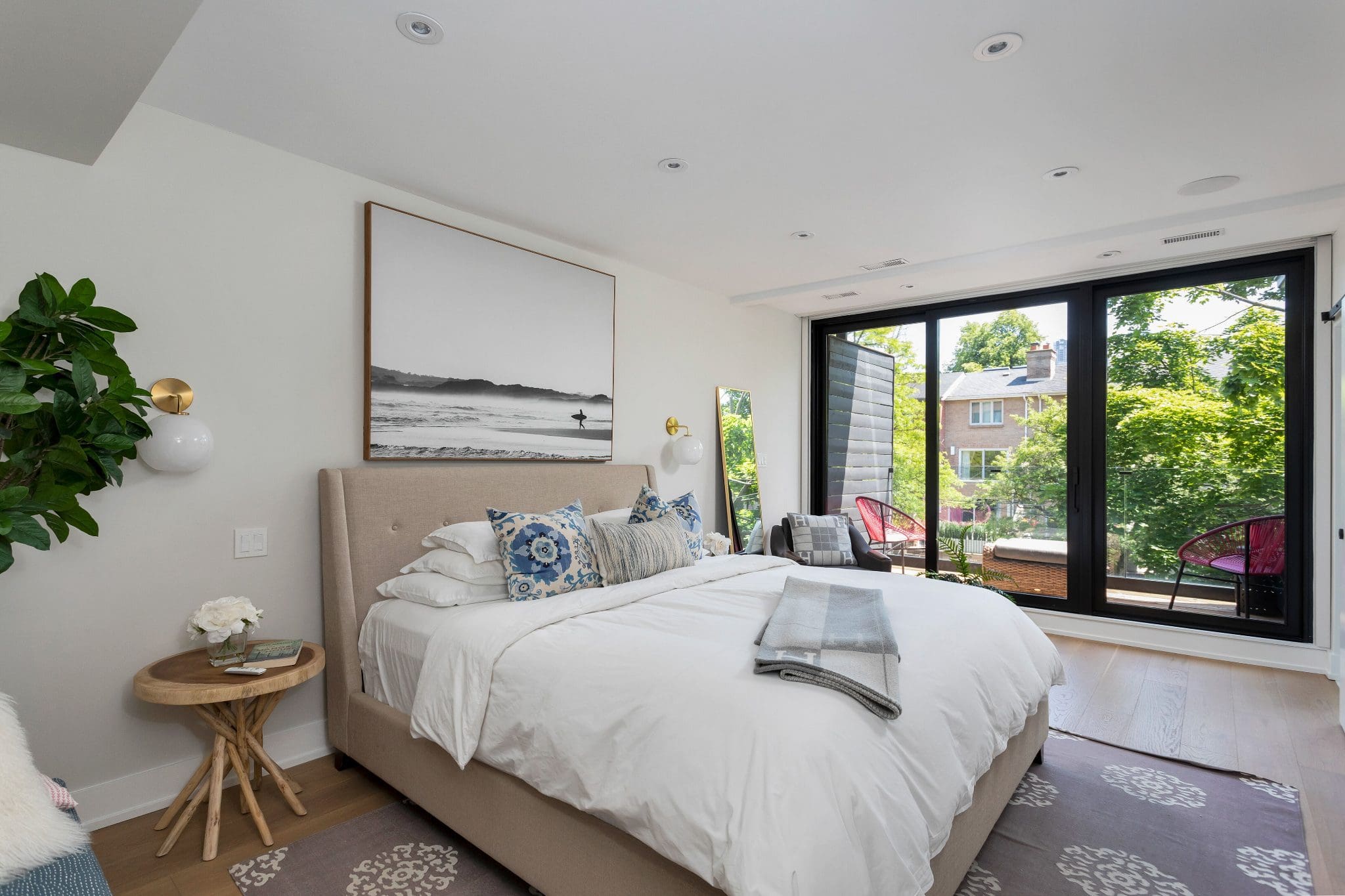 Open property gallery