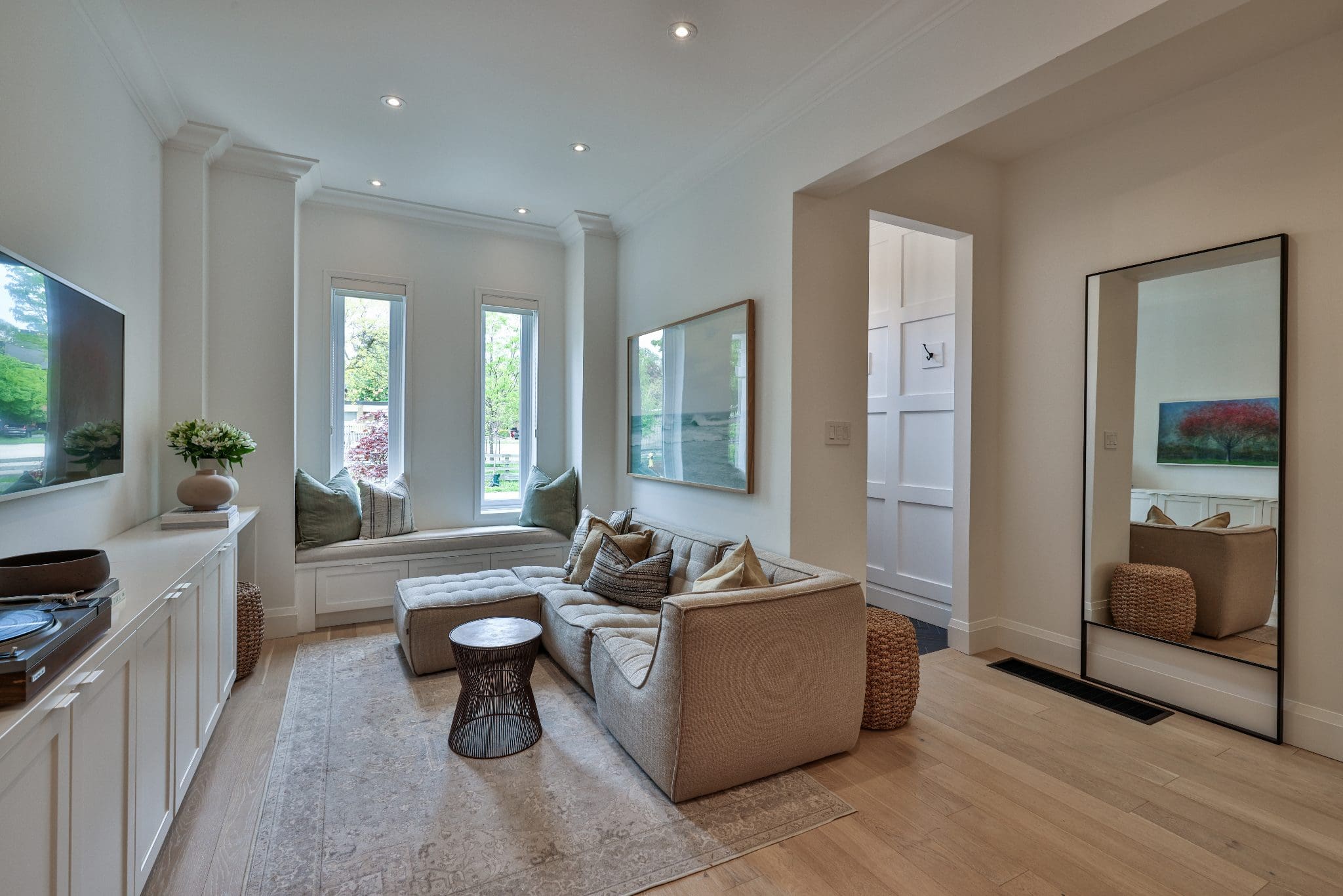 Open property gallery